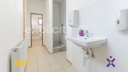 Pronájem obchodního prostoru 142 m², Uherský Brod