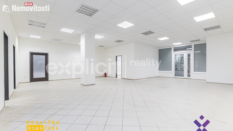 Pronájem obchodního prostoru 142 m², Uherský Brod