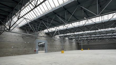 Pronájem skladu 2 000 m², Žatec