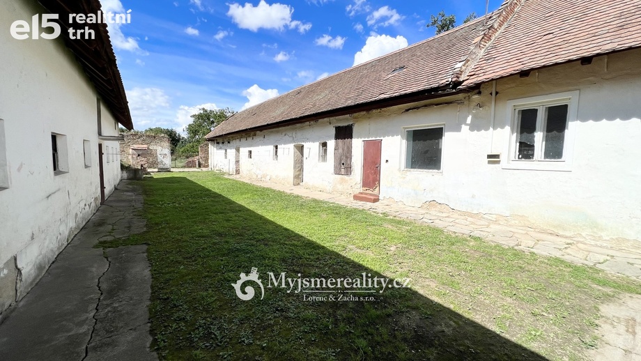 Prodej rodinného domu 380 m², Znojmo - Mramotice