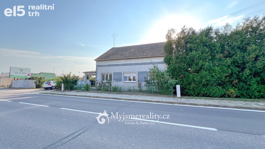 Prodej rodinné domy, 370 m² - Znojmo - Oblekovice