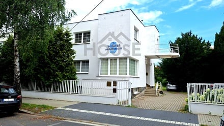 Prodej ordinace 280 m², Kolín II