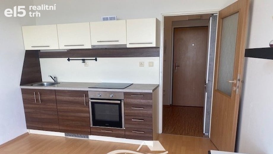 Prodej byty 1+kk, 30 m² - Brno-Slatina