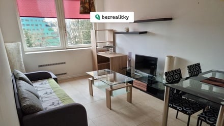 Prodej bytu 2+kk 46 m², Praha 9