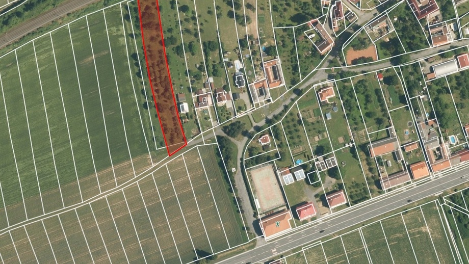 Prodej zahrady 3 494 m², Hranice VII-Slavíč