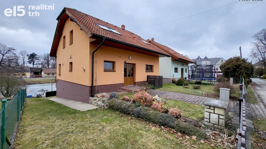 Prodej rodinné domy, 190 m² - Dolní Rožínka