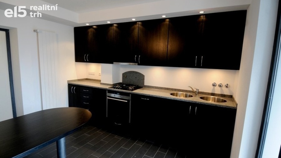 Pronájem byty 4+1, 144 m² - Praha - Smíchov