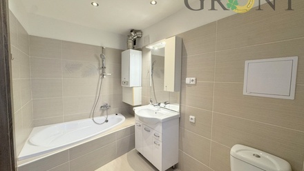 Pronájem bytu 2+1 60 m², Karviná - Mizerov