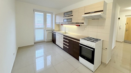 Pronájem bytu 2+1 60 m², Karviná - Mizerov