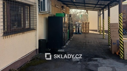 Pronájem skladu 362 m², Sadská