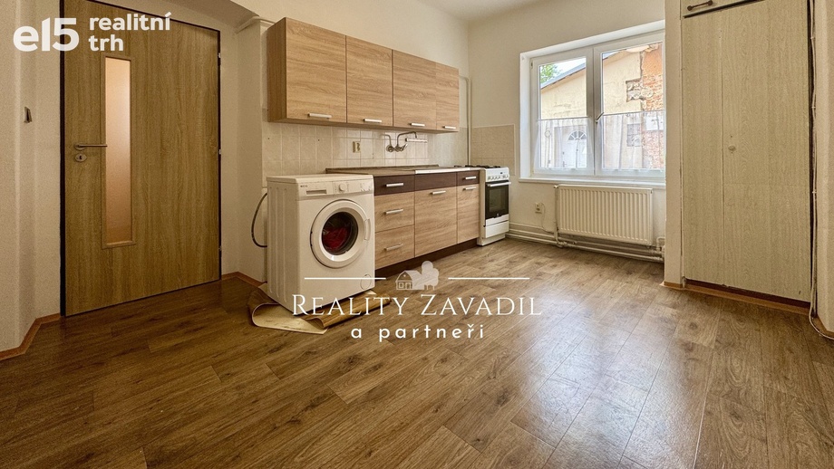Prodej byty 2+1, 65 m² - Česká Ves