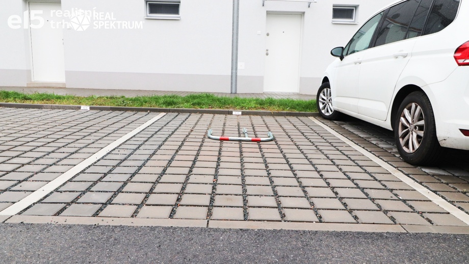 Prodej garážového stání 11 m², Bučovice - Vícemilice