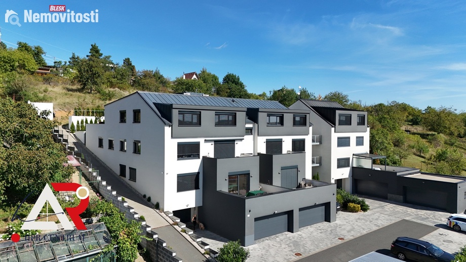 Prodej bytu 4+kk 112 m², Troubsko