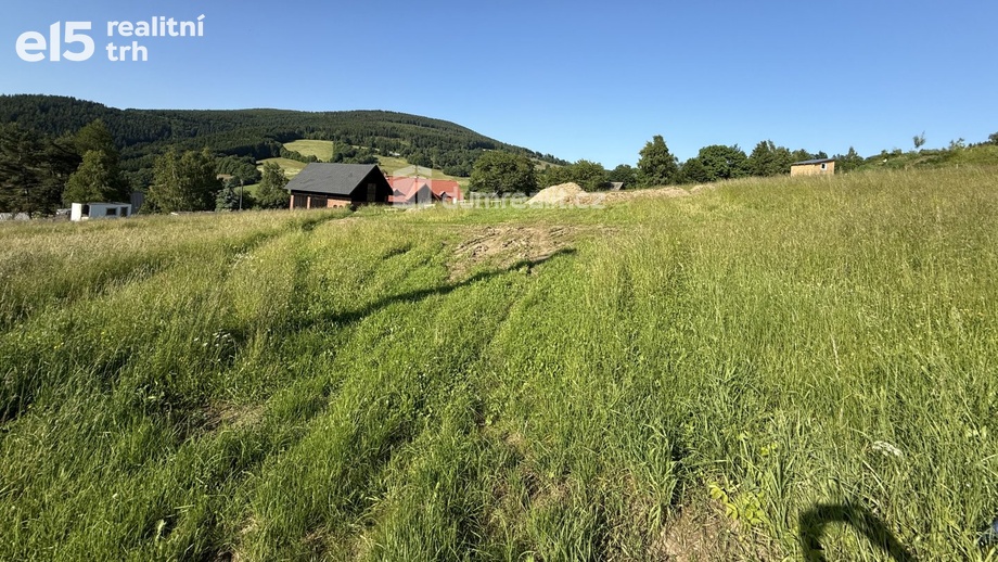 Prodej stavebního pozemku 2 145 m², Benecko