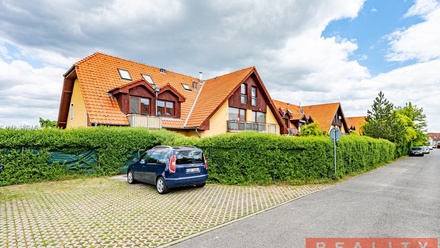 Prodej bytu 2+kk 50 m², Jesenice