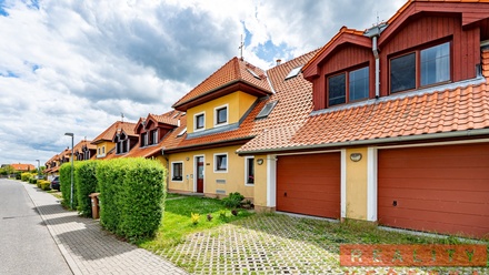 Prodej bytu 2+kk 50 m², Jesenice