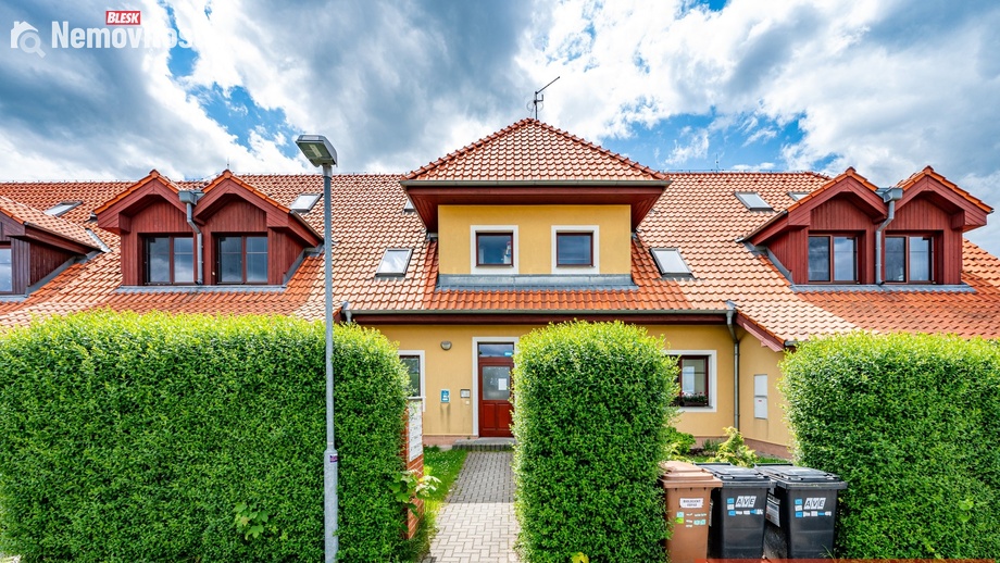 Prodej bytu 2+kk 50 m², Jesenice