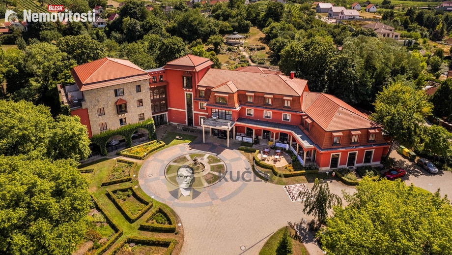 Prodej nemovitosti pro ubytování 2 114 m², Skalica, Slovensko