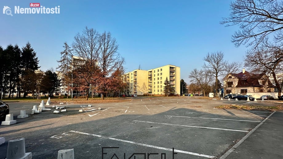 Prodej komerčního pozemku 8 567 m², Karviná