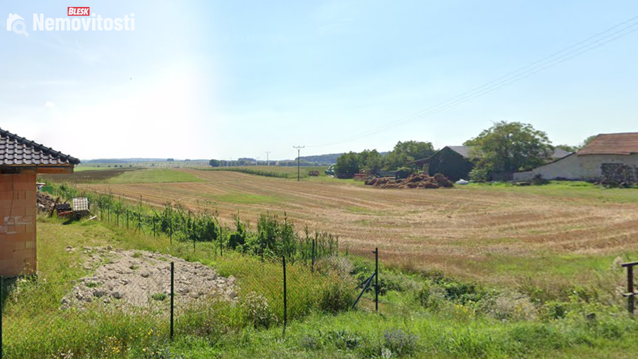 Prodej stavebního pozemku 6 779 m², Bělušice