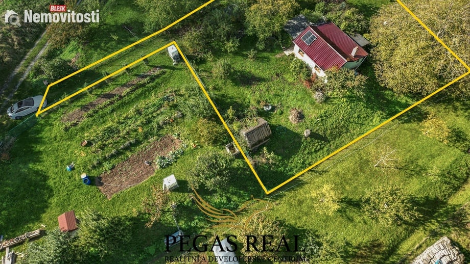 Prodej zahrady 1 212 m², Obora