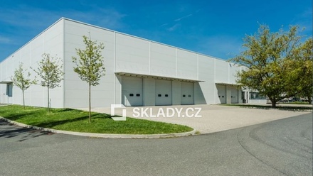 Pronájem skladu 1 200 m², Říčany