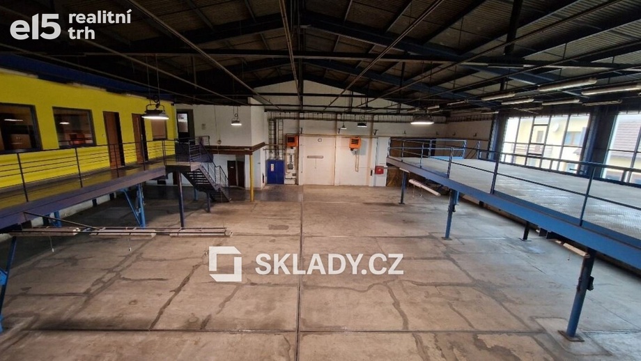 Pronájem sklady, 1 063 m² - Slavičín
