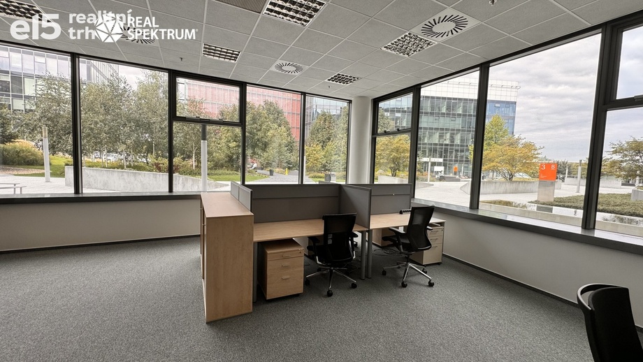 Pronájem kanceláře 552 m², Brno - Starý Lískovec