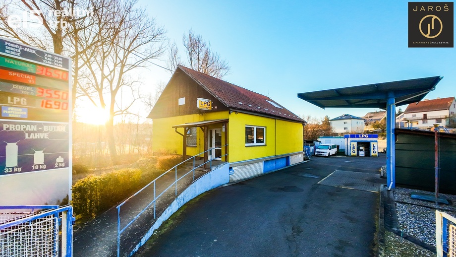 Prodej komerční nemovitosti 116 m², Kamenné Žehrovice
