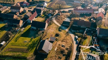 Prodej stavebního pozemku 823 m², Černíny - Bahno