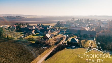 Prodej stavebního pozemku 823 m², Černíny - Bahno