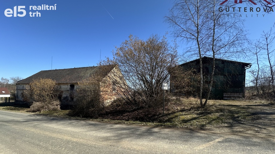 Prodej zemědělského objektu 1 300 m², Černovice
