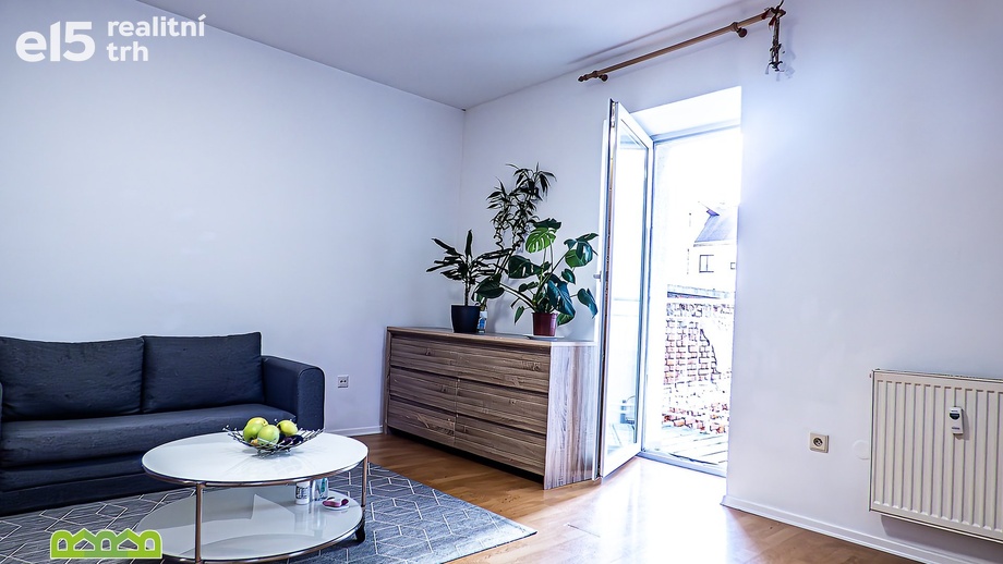 Pronájem byty 1+kk, 33 m² - Náchod