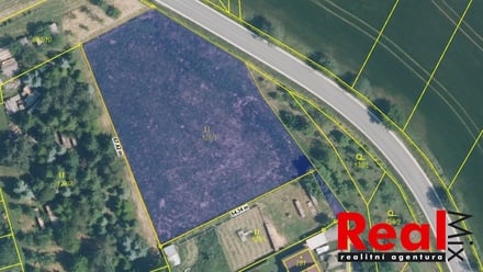 Prodej stavebního pozemku 1 400 m², Ježkovice