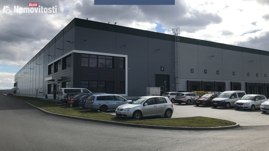 Pronájem skladu 5 063 m², Syrovice