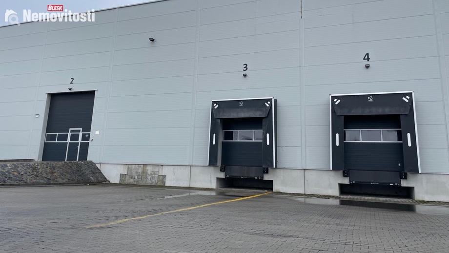 Pronájem skladu 5 359 m², Ostrava