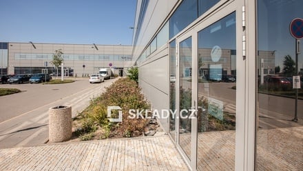 Pronájem skladu 3 000 m², Brno