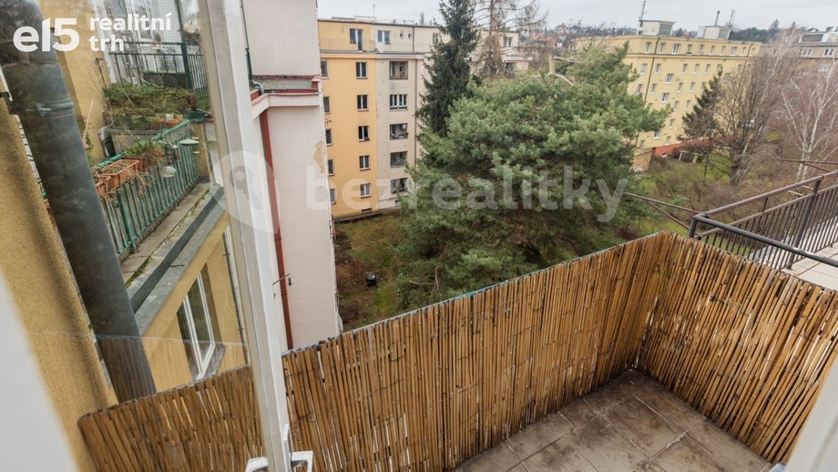 Prodej byty 2+1, 76 m² - Praha - Dejvice
