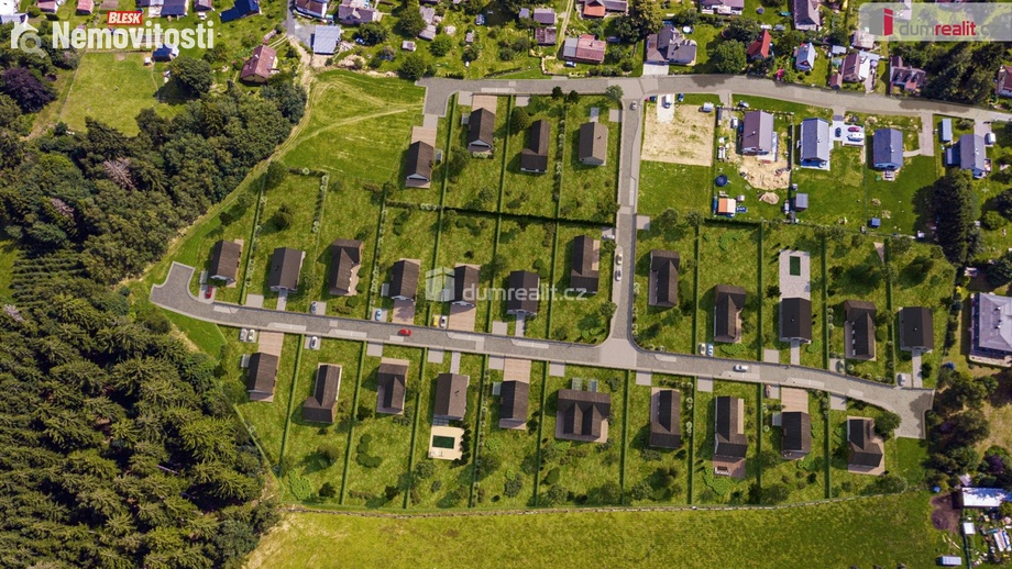 Prodej stavebního pozemku 1 217 m², Tři Sekery