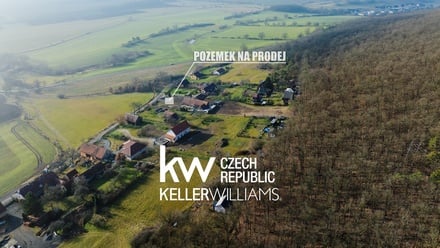 Prodej stavebního pozemku 871 m², Lážovice