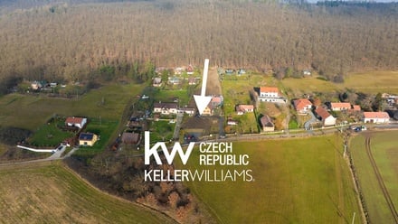 Prodej stavebního pozemku 871 m², Lážovice