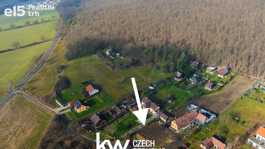 Prodej stavebního pozemku 871 m², Lážovice