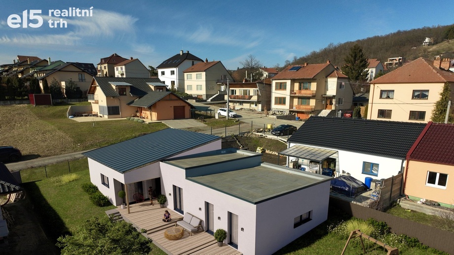 Prodej rodinné domy, 117 m² - Viničné Šumice