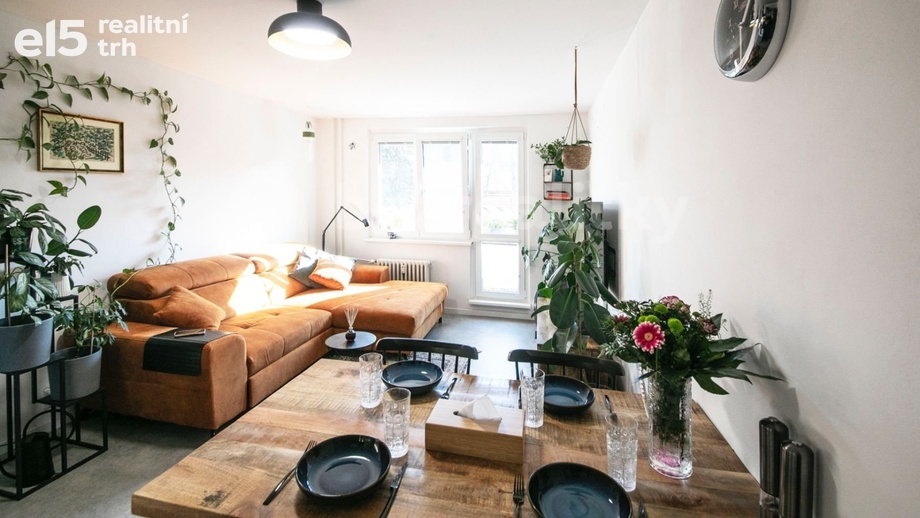 Prodej byty 2+1, 54 m² - Praha - Malešice