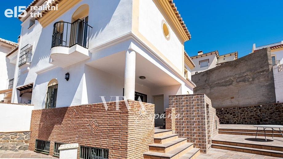 Prodej vila, 218 m² - Málaga, Costa del Sol East, Nerja