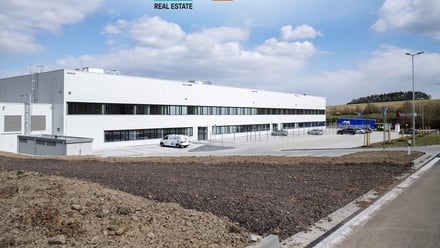 Pronájem skladu 14 000 m², Cerhovice