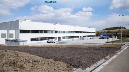 Pronájem skladu 5 000 m², Cerhovice