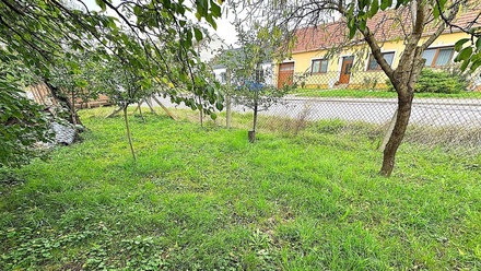 Pronájem zahrady 353 m², Jaroslavice