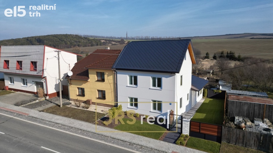 Prodej rodinné domy, 200 m² - Bánov