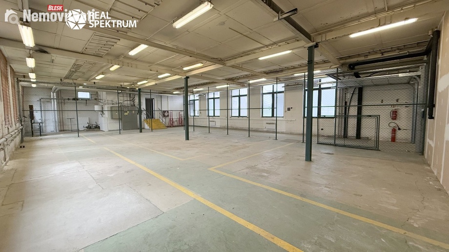 Pronájem skladu 334 m², Brno - Maloměřice